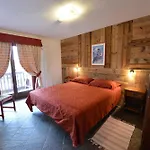 Lägenhetshotell Au Vieux Grenier 3*