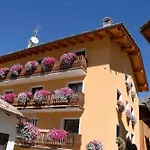 Au Vieux Grenier Lägenhetshotell