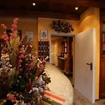 Au Vieux Grenier 3*