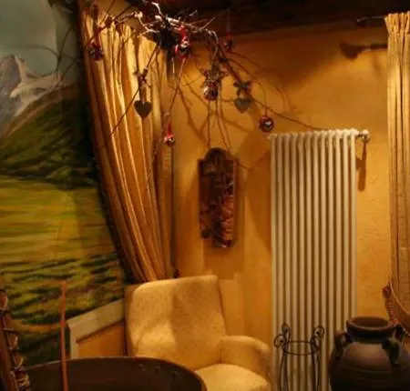 Apart-hotel Au Vieux Grenier