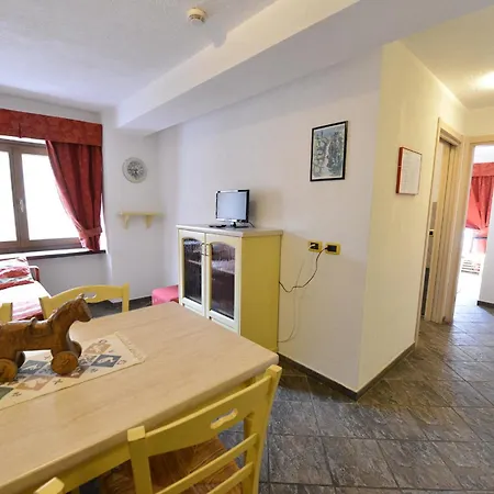 Au Vieux Grenier Apart-hotel Cogne